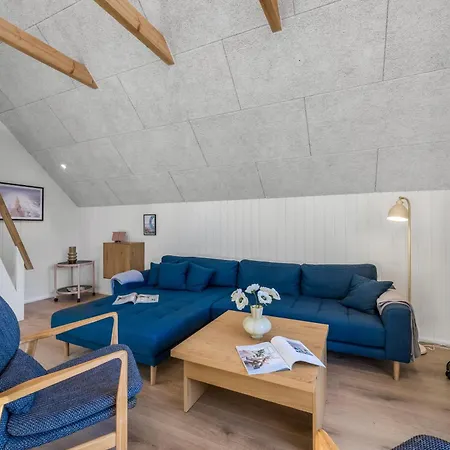 Lovely Built In 2025, With Space For 8 People Close To The North Sea 度假居 灵克宾