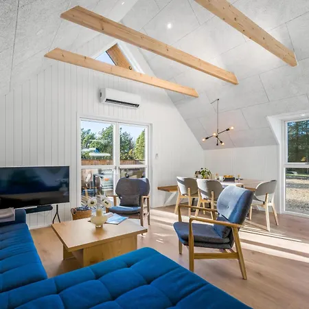 Lovely Built In 2025, With Space For 8 People Close To The North Sea