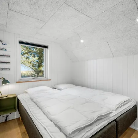 Vakantiehuis Lovely Built In 2025, With Space For 8 People Close To The North Sea *
