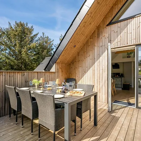 Lovely Built In 2025, With Space For 8 People Close To The North Sea 度假居 灵克宾
